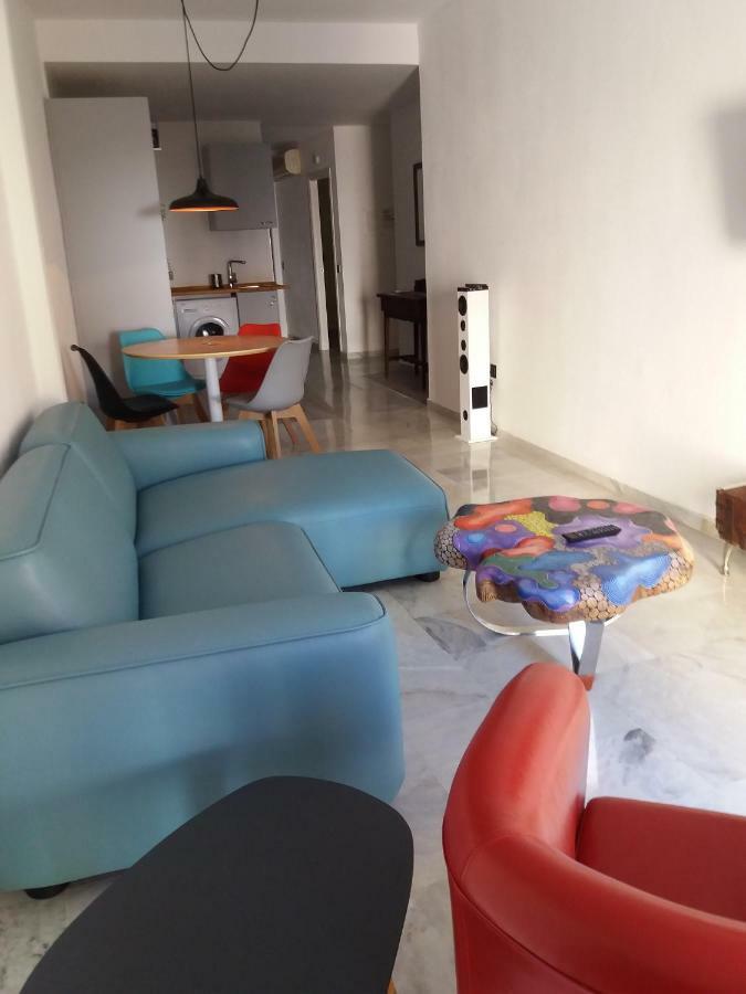 Pop Art House 2 Bedrooms Apartment *